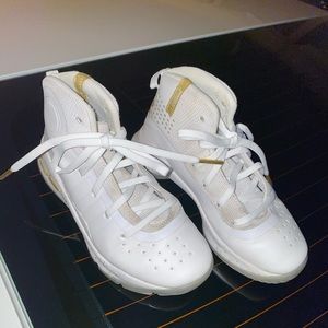 Youth- basketball shoes